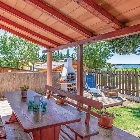 3 Bedroom Beautiful In